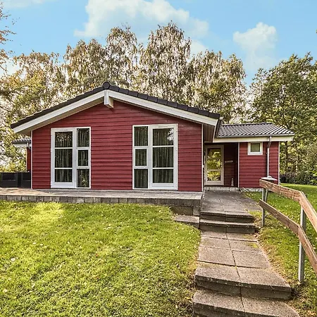 Vakantiehuis Beautiful In With Sauna *